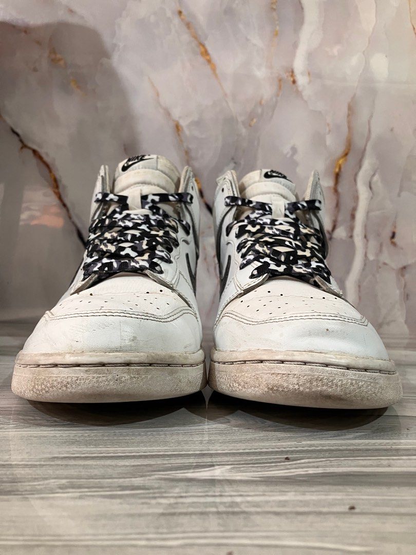 NIKE DUNK HIGH REVERSE PANDA SNEAKERS SIZE 12 MEN (Category: Sneakers) located in General Mariano Alvarez. Submitted by adonid (Listing ID 1425635288, Image 3). Description: NIKE DUNK HIGH REVERSE PANDA SNEAKERS ORIGINAL NIKE DUNK HIGH REVERSE PANDA SNEAKERS GOOD CONDITION NORMAL SIGN OF USAGE ONLY SIZE 12 MEN.