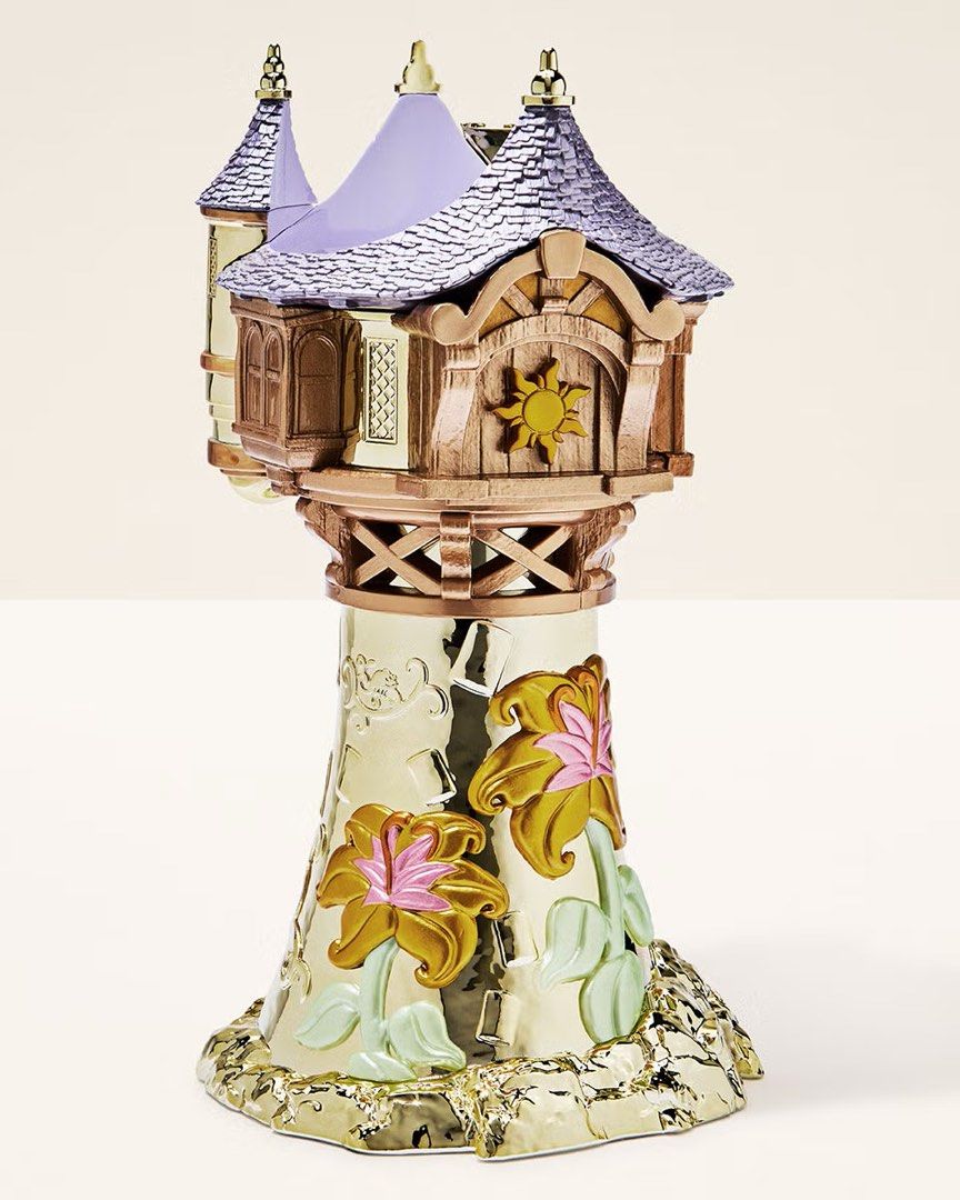 ON HAND Rapunzel Tower Bath & Body Works (Category: Fragrance & Deodorants) located in Caloocan City. Submitted by CoppedMartPH (Listing ID 1425655222, Image 3). Description: ON HAND already from US 🇺🇸 Limited Edition Disney Bath & Body Works Rapunzel Tower with Rapunzel 3-wick candle included 💜 Can ship now 💜 📍Caloocan City .