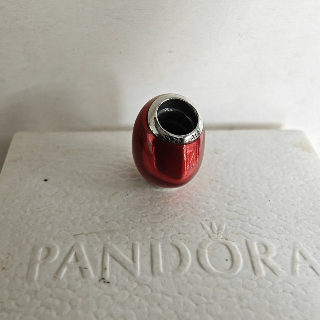 Pandora metallic red heart charm (Category: Charms) located in Makati City. Submitted by ly12eb (Listing ID 1425656562, Image 2). Description: Authentic Excellent condition.