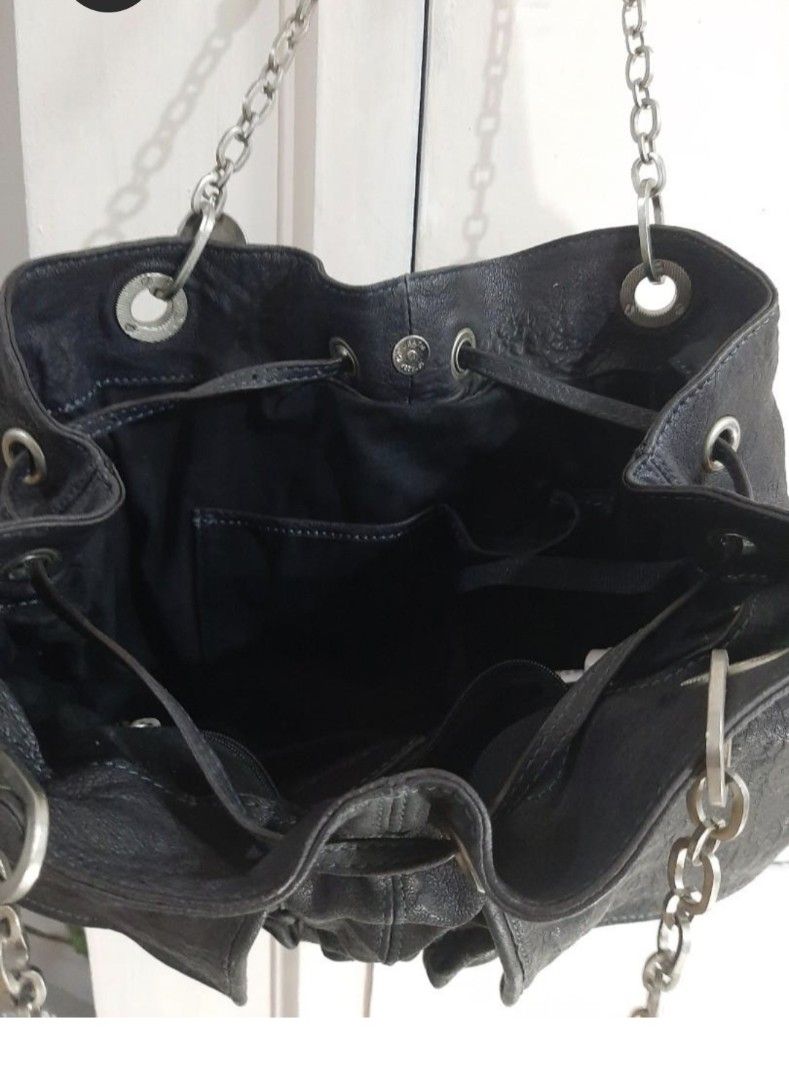 Rabeanco (Category: Luxury Bags & Wallets) located in Manila. Submitted by givesudlyt08 (Listing ID 1425705812, Image 3). Description: - Rabeanco shoulder bag - Black color - Multi-pocket design - Features chain straps.