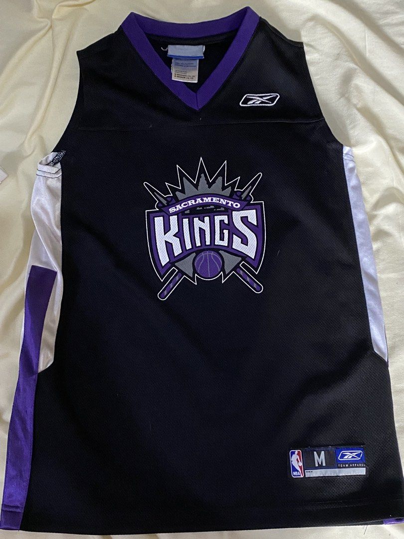Reebok Sacramento Kings Jersey - Medium (Category: Activewear) located in Makati City. Submitted by yellibells (Listing ID 1425699055, Image 1). Description: Sacramento kings jersey Med kids Size 10/12.