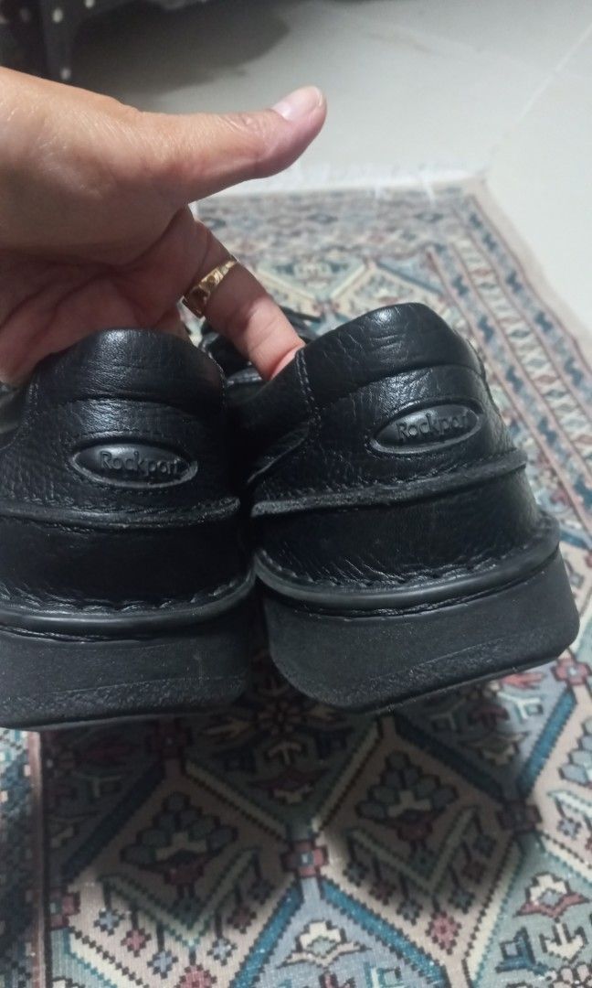 Rockport Black Leather Size 12 (Category: Casual Shoes) located in Gattaran. Submitted by uploadtounload (Listing ID 1425769834, Image 2). Description: .