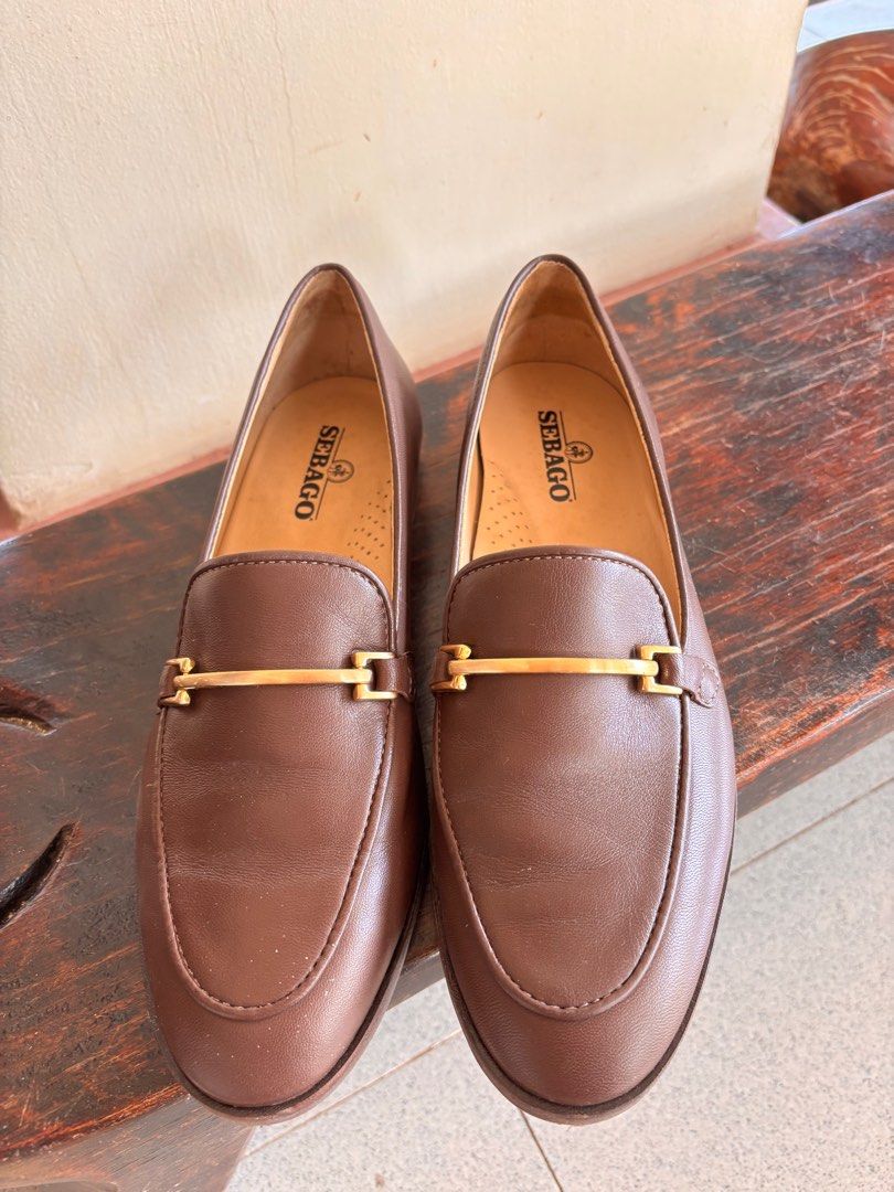 Sebago loafer women (Category: Loafers) located in Cebu City. Submitted by fctan28 (Listing ID 1425652756, Image 3). Description: Sebago loafer for women Xerxes Bit W (leather) Size EURO 37.5 US 6.5 - Bought for 8K+ back in 2022 out of impulse. - Used twice only. RFS: Not being used, just amassing dust in storage. Location: Ilagan City, Isabela .