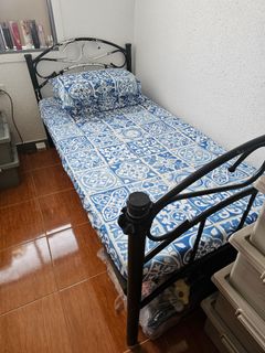 (Category: ) located in . Submitted by alisbl (Listing ID 1425753092, Image 1). Description: .