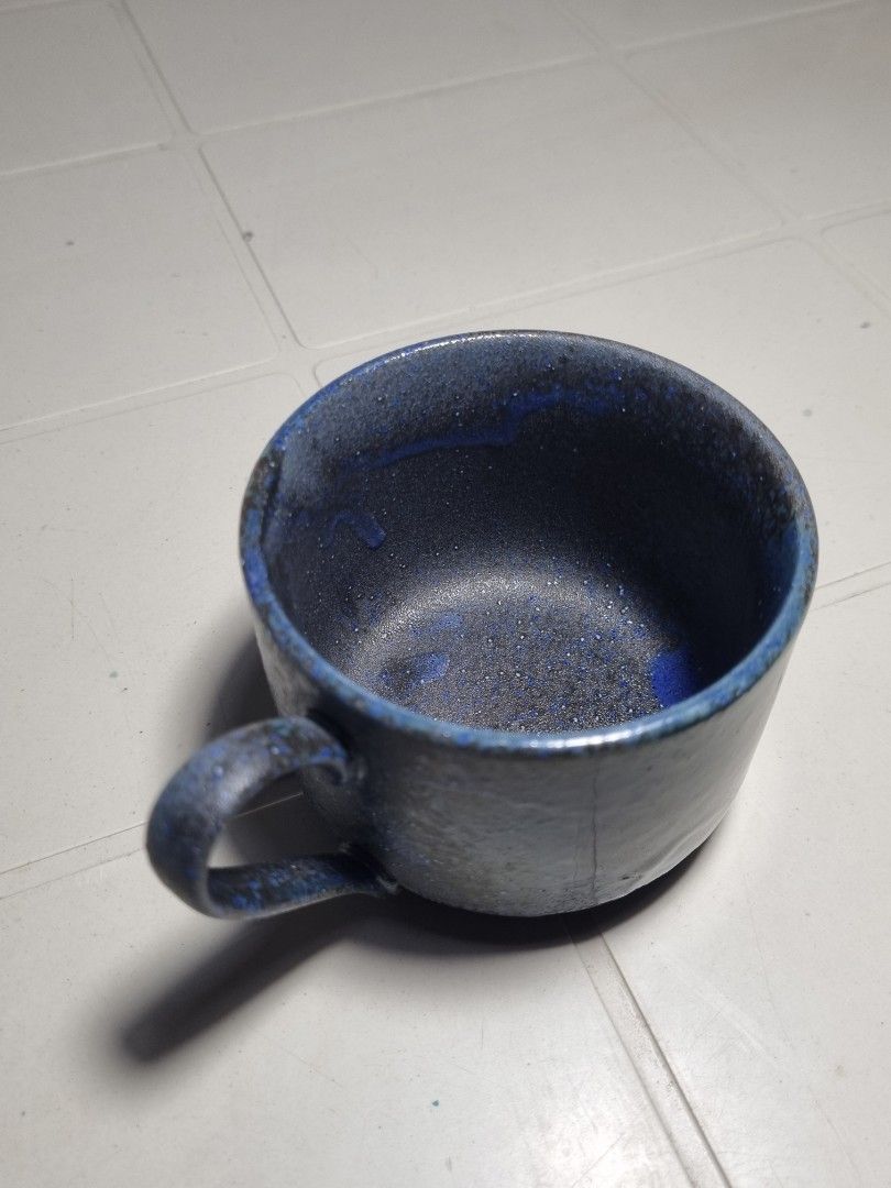 Stoneware cup (Category: Coffee & Tea Tableware) located in Quezon City. Submitted by declutter_bugg (Listing ID 1425723452, Image 1). Description: .