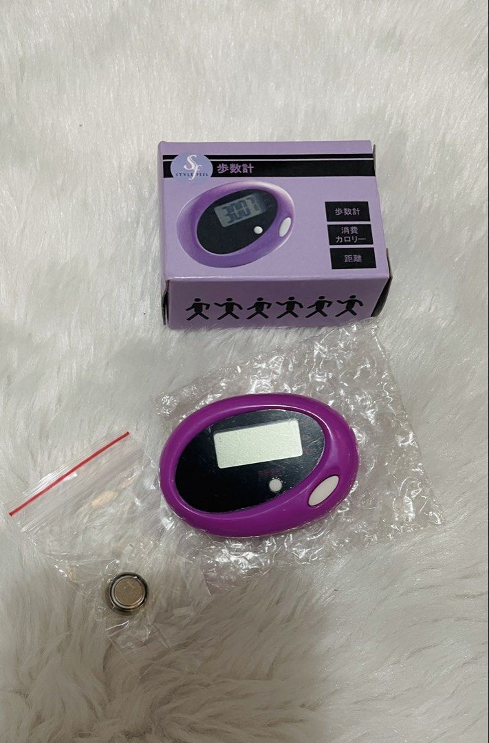 Style Feel Pedometer and Digital Timers (Category: Clocks) located in Quezon City. Submitted by sissymissy1527 (Listing ID 1425656003, Image 3). Description: As pack Step counter- brandnew Digital kitchen timer- used, working Selling as is Loc tandang sora, qc.