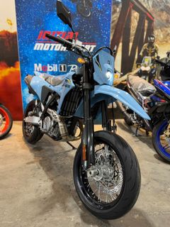 (Category: ) located in . Submitted by initialmotorsport (Listing ID 1307093783, Image 1). Description: .