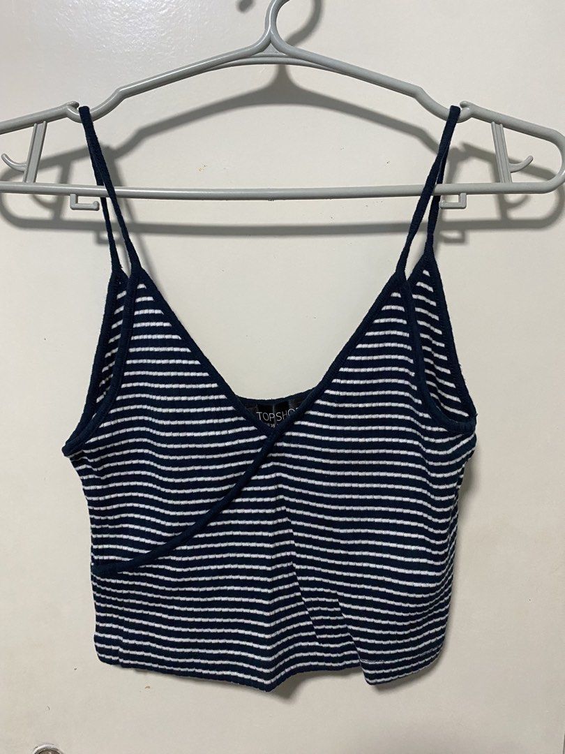 TopShop Tank Top (Category: Others Tops) located in Quezon City. Submitted by jechicami (Listing ID 1425760823, Image 1). Description: Got this from my aunt’s pile of old clothes. Negotiable..