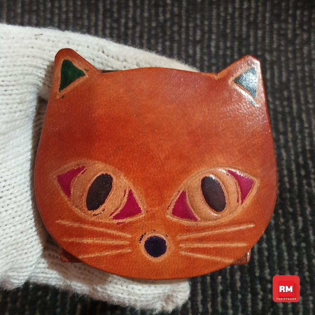 Vintage Neko Cat Shaped Embossed Painted Leather Coin Purse Handcrafted | B1 (Category: Purses & Pouches) located in Meycauayan. Submitted by redmants2011 (Listing ID 1425669848, Image 2). Description: Selling as set Flash Express Fixed Price.