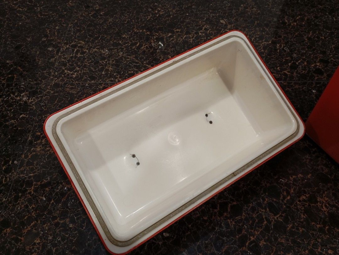 Vintage Red Cooler Box477729973475758082