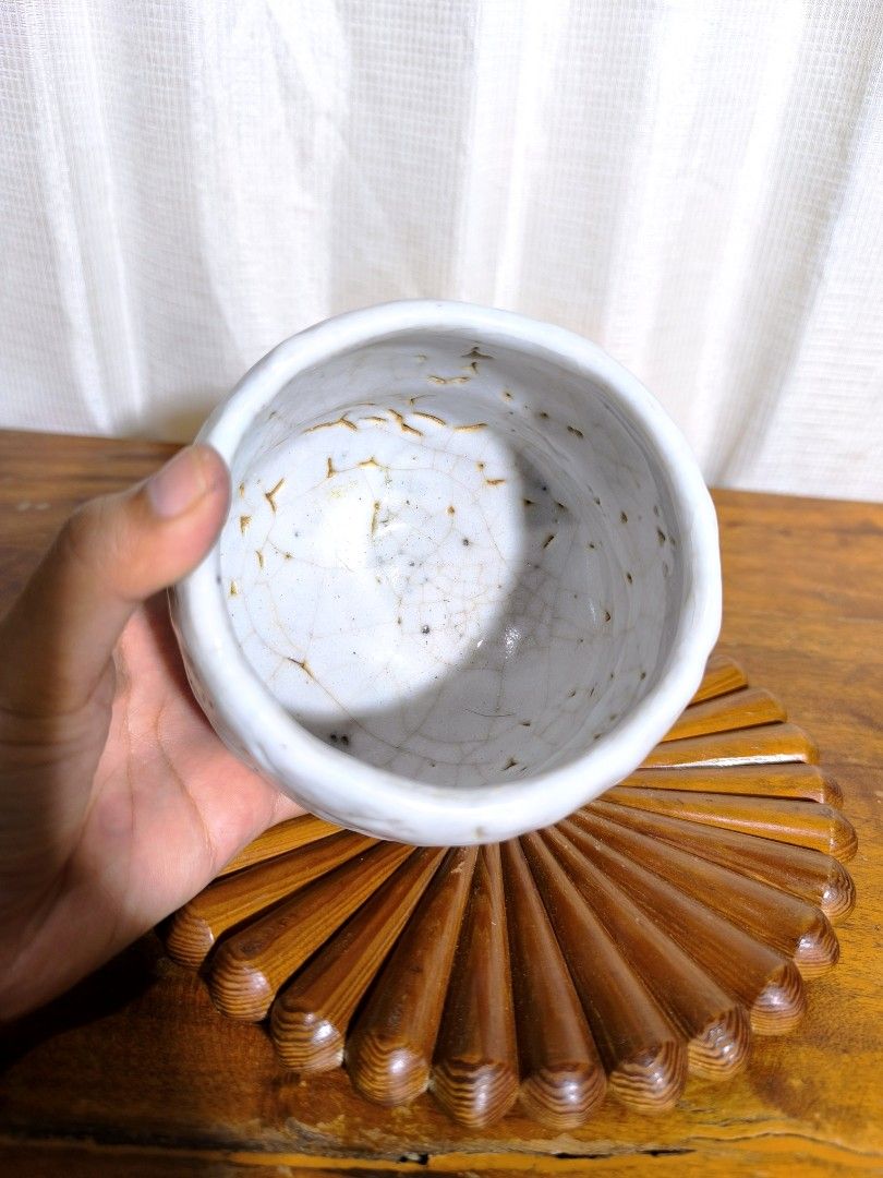 Wabisabi Chawan (Category: Coffee & Tea Tableware) located in Pangil. Submitted by kopee_matcha (Listing ID 1425798636, Image 3). Description: Stoneware Chawan Wabisabi Super nice in actual Size: D4" x H3.9 Price : 220 Mine /M Chasen/Chasen Holder not included *Strickly 2 days reservation only *Payment must be completed within 48 hours. If unpaid, your order will be automatically forfeited and the item/s will be given to the next miner. *No delet