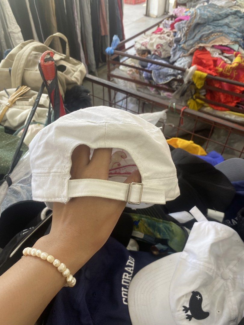 White Dragonfly Cap (Category: Activewear) located in Sariaya. Submitted by ichiiianaaa (Listing ID 1425718466, Image 3). Description: dragon fly cap in very good condition .