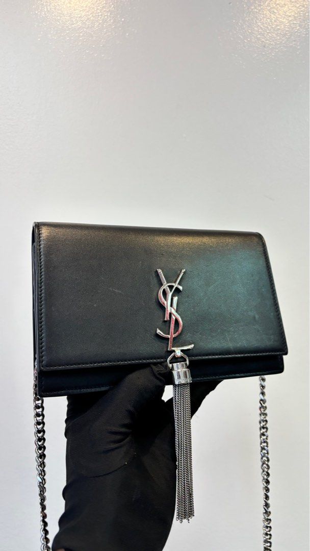 YSL KATE TASSEL SMALL BLACK SMOOTH LEATHER BAG (Category: Luxury Bags & Wallets) located in Manila. Submitted by luxemax_09 (Listing ID 1425717237, Image 1). Description: .