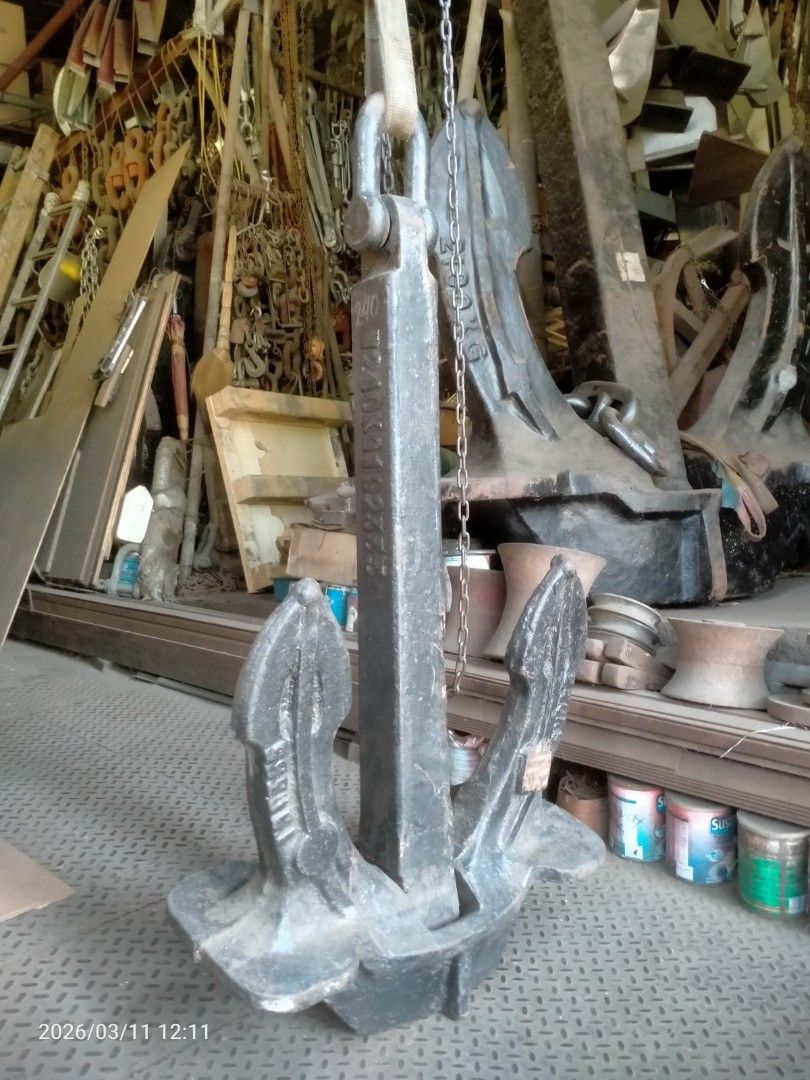 240-kg Marine Ships Anchor (Category: Industrial Equipment) located in Manila. Submitted by cde.manila (Listing ID 1425874322, Image 2). Description: 240-kg Marine Ships Anchor brand new with certificate 5 available pick up sa bodega sa Balut Tondo Manila.