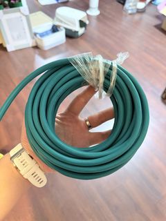 (Category: ) located in . Submitted by d.g.sneaker_sg (Listing ID 1425987434, Image 1). Description: .