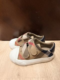 （分類：）位於 。 由 ttj_49 提交（商品編號 1425978235，圖片 1）。簡介： 。