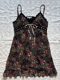 (Category: ) located in . Submitted by iridesrose (Listing ID 1425985727, Image 1). Description: .