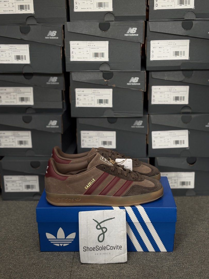 Adidas Gazelle Earth Strata (Category: Sneakers) located in Cavite. Submitted by jairo13 (Listing ID 1425823394, Image 1). Description: Gazelle Indoor Earth Strata 8&9us | Brandnew ₱3,795.00 Ig&Fb: ShoesoleCavite 📍Silang,Cavite 🚚Jrs / Lbc / Lalamove 💵 Gcash / Gotyme / Chinabank.
