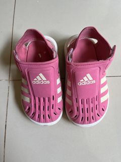 (Kategori: ) berada di . Dikirim oleh wardrobetta (ID iklan 1425862100, Gambar 1). Deskripsi: .
