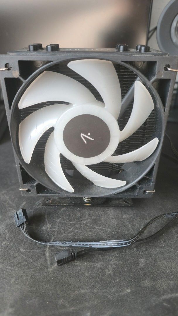 Aftershock CPU Cooler439446294475591680