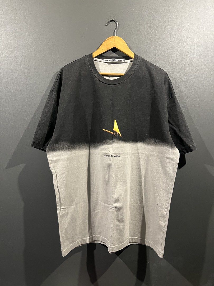Alexander Wang Dip Dye T-shirt (Category: Luxury Apparel) located in Naga. Submitted by abiotic1994 (Listing ID 1425872762, Image 1). Description: 24x30 Dimension Medium on tag Oversized shirt Heavy cloth Excellent condition No issue.