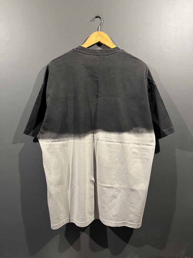 Alexander Wang Dip Dye T-shirt (Category: Luxury Apparel) located in Naga. Submitted by abiotic1994 (Listing ID 1425872762, Image 2). Description: 24x30 Dimension Medium on tag Oversized shirt Heavy cloth Excellent condition No issue.