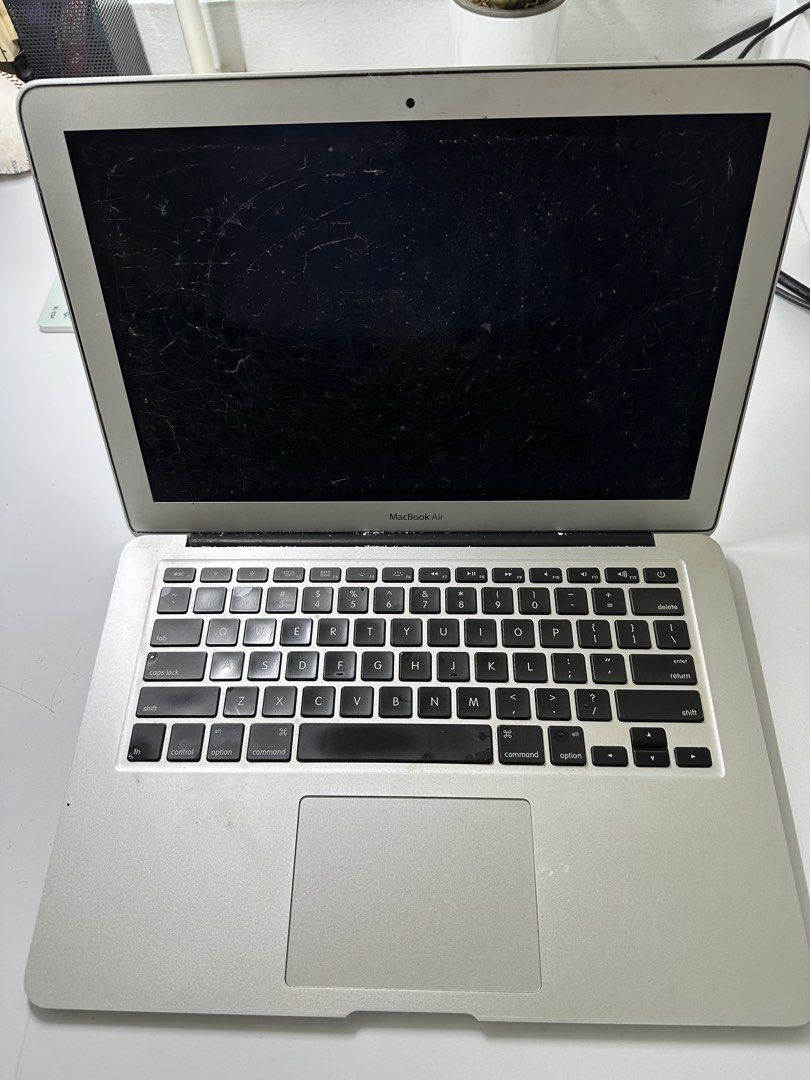 Apple MacBook Air