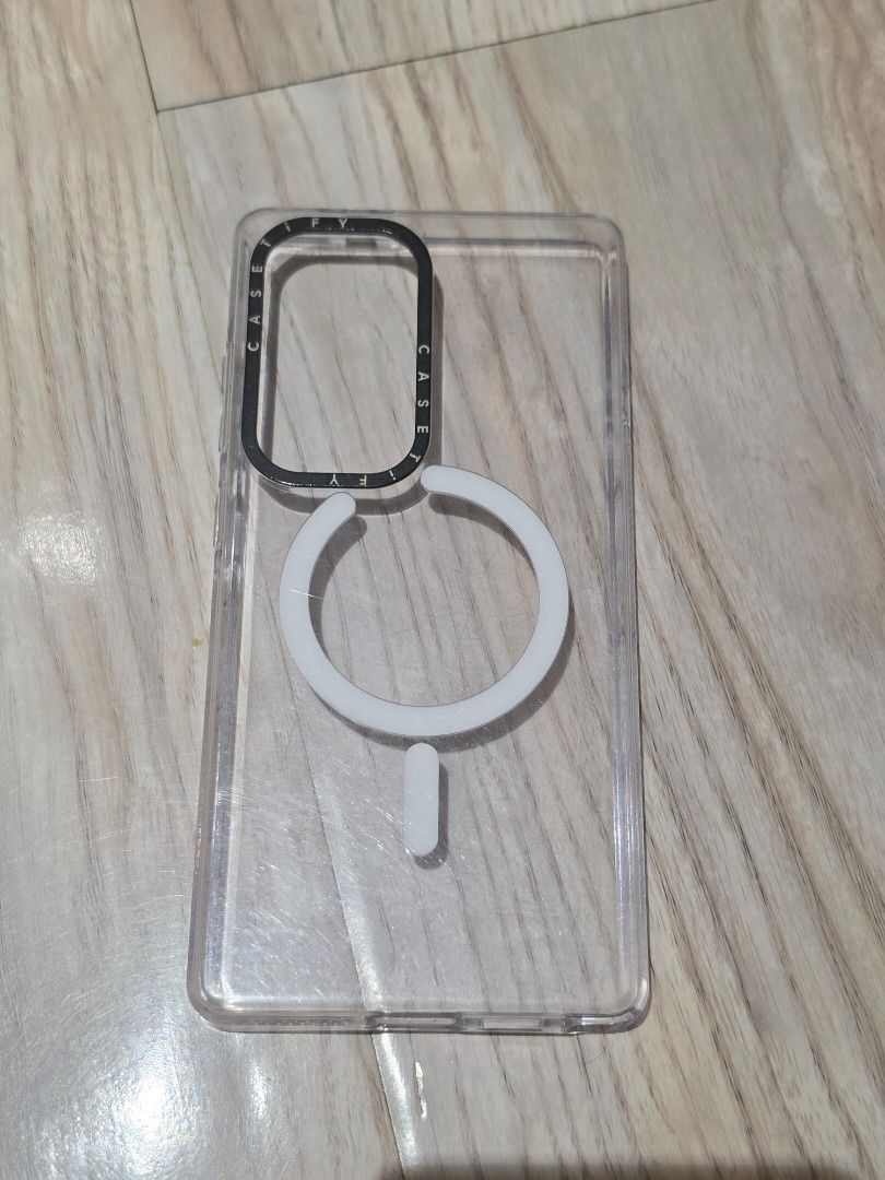 Authentic Castify Clear Magsafe for Samsung S25 Ultra (Category: Cases & Sleeves) located in Taguig. Submitted by hellobeautifulph (Listing ID 1425944235, Image 2). Description: kindly see photos bought for 5k php in hk. i have proof of purchase .