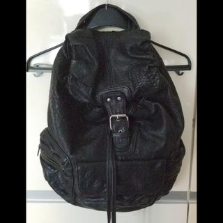 （分類：）位於 。 由 nobrandname 提交（商品編號 1425849350，圖片 1）。簡介： 。