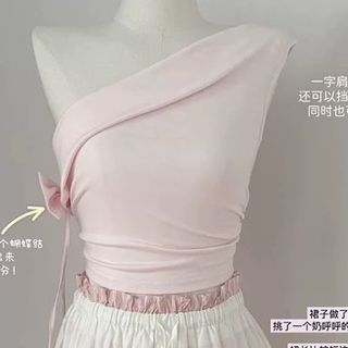 (Category: ) located in . Submitted by de_closet (Listing ID 1425833013, Image 1). Description: .
