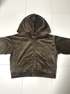 （分類：）位於 。 由 str4wberrii 提交（商品編號 1425929682，圖片 1）。簡介： 。
