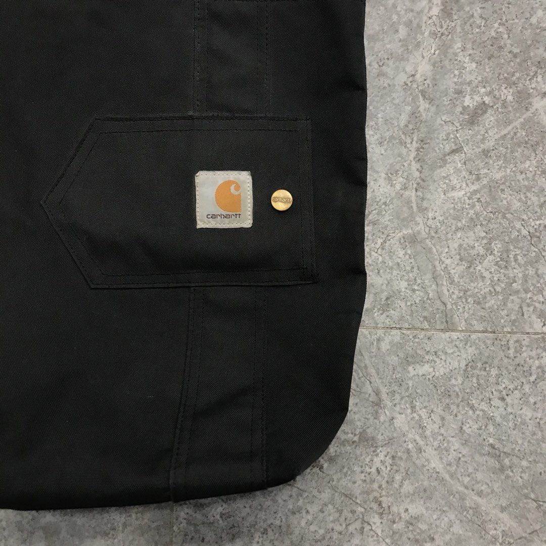 Carhart Essential Tote Bag (Black) (Category: Tote Bags) located in Bacolod City. Submitted by cdargg (Listing ID 1425954108, Image 2). Description: Carhart Essential Tote Bag (Black) Code: (8924470201) Measurements: Width: 16in Length: 14in Color Rate: 9.5/10 Excellent Condition Need Wash Issue: Scratches(Check last 2 pics) DM ME.