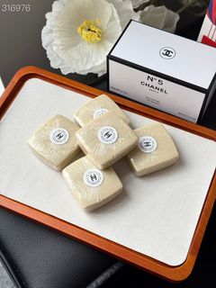 （分類：）位於 。 由 amazingift 提交（商品編號 1425828884，圖片 1）。簡介： 。