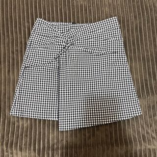 (Category: ) located in . Submitted by declutteredcloset_ (Listing ID 1425831387, Image 1). Description: .