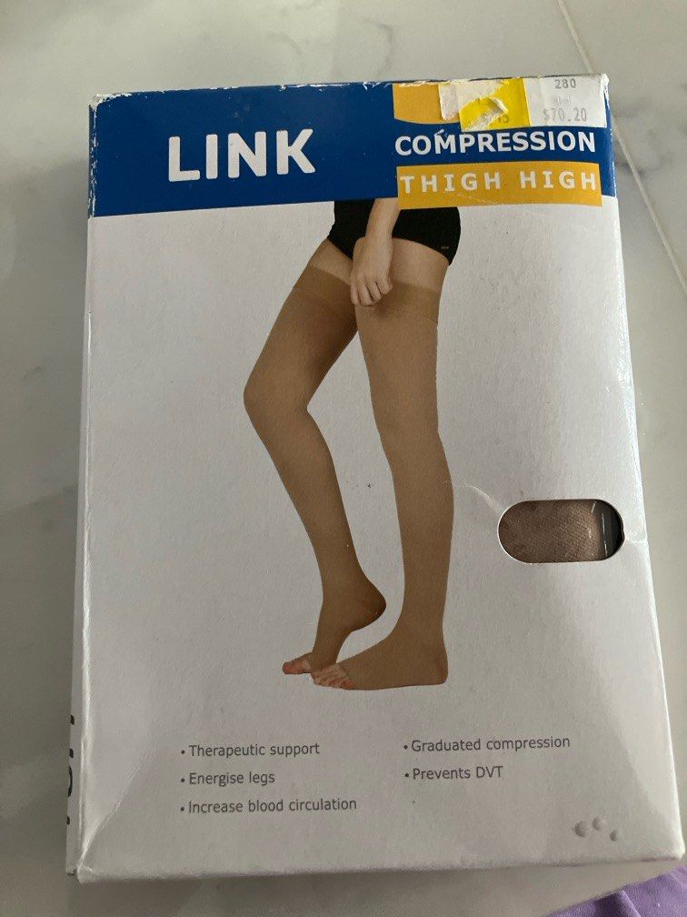 Compression socks (Category: Medical Supplies & Tools) located in Singapore. Submitted by lulalemon (Listing ID 1425907211, Image 1). Description: New..