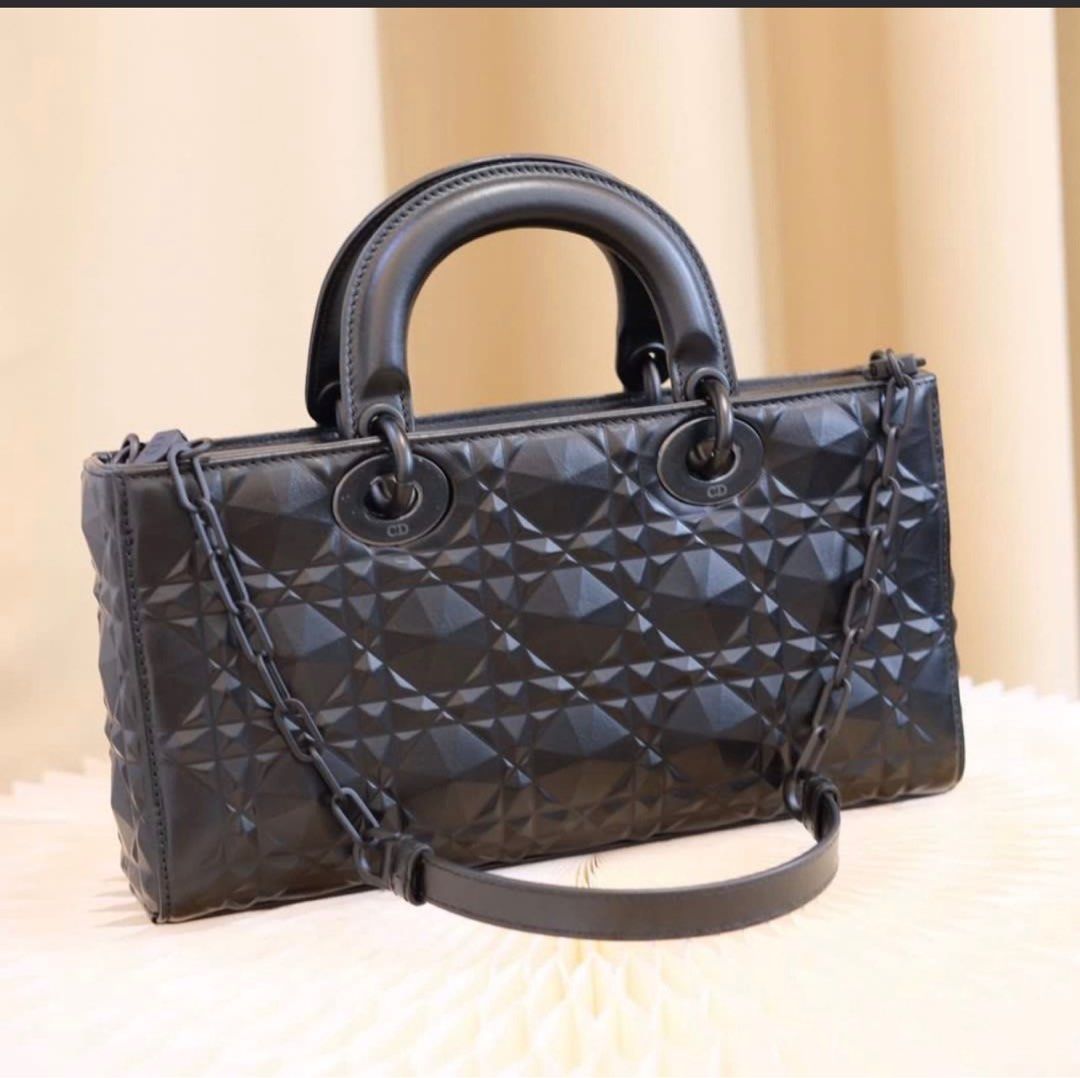 Dior Lady D-Joy (All Black Cannage Medium) (Category: Luxury Bags & Wallets) located in Makati City. Submitted by Chimochi (Listing ID 1425825349, Image 2). Description: Authentic Priced more than Php 330K in Greenbelt Dior Store With short & long straps Last price. No to lowballers.