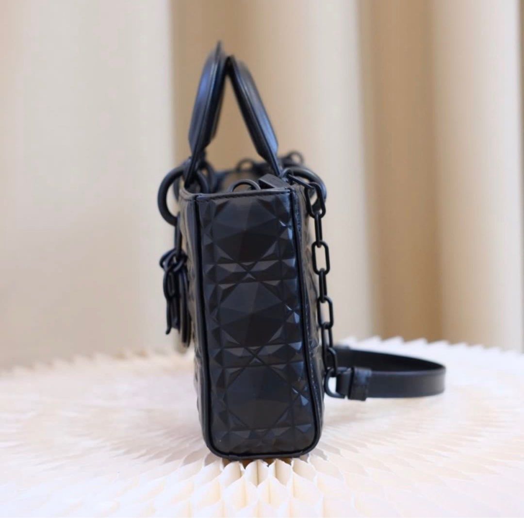 Dior Lady D-Joy (All Black Cannage Medium) (Category: Luxury Bags & Wallets) located in Makati City. Submitted by Chimochi (Listing ID 1425825349, Image 3). Description: Authentic Priced more than Php 330K in Greenbelt Dior Store With short & long straps Last price. No to lowballers.