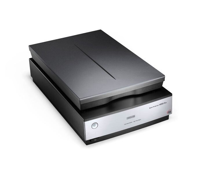 Epson Perfection V850 Pro Flatbed Photo Scanner (Category: Printers, Scanners & Copiers) located in Manila. Submitted by random_94 (Listing ID 1425844791, Image 2). Description: - (A4) 216x297mm,Flatbed colour image scanner - Optical Resolution Main 6400 dpi x Sub 9600 dpi for film scanning with Film holder - Main 4800 dpi x Sub 9600 dpi (Reflective and Contract Sheet Scanning - 4.0 DMax Optical Density, If you want superb scans from your photos 