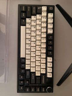 (Category: ) located in . Submitted by meisternein76 (Listing ID 1425840184, Image 1). Description: .