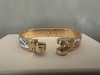 （分類：）位於 。 由 clmami 提交（商品編號 1425862227，圖片 1）。簡介： 。