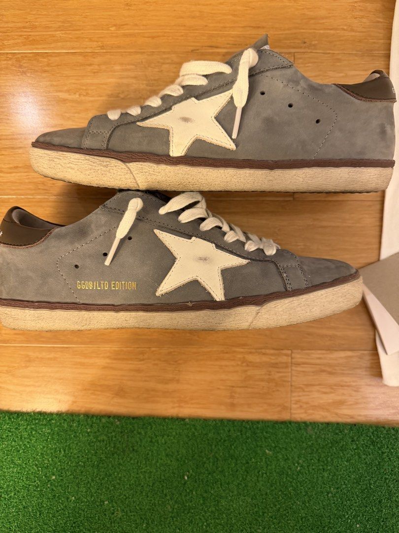 Golden goose ltd edt superstars (Category: Sneakers) located in Manila. Submitted by luisferrer01010 (Listing ID 1425947613, Image 2). Description: Fs : 5000₱ Open for trades Complete W ; Box* Passport* Dustbag* can nego on price .