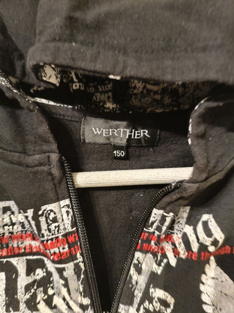 Gothic Y2K Sleeveless Hoodie (Category: Others Tops) located in Quezon City. Submitted by skysnewandprelovedstuff (Listing ID 1425964044, Image 3). Description: 📌📍PLEASE READ📍📌 Any KNOWN flaws are stated or shown in the pics Most Items have been kept in Storage for a long time Reservation is only possible for Bulk Buying or the Plushie items (50% down-payment_Non-refundable) Please Manage your expectations for the Items, even the brand new on