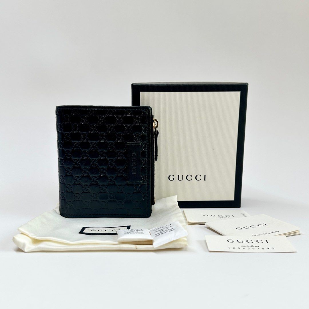 Gucci Microguccissima Bifold Wallet (Category: Luxury Bags & Wallets) located in Cebu City. Submitted by rayndeer_28 (Listing ID 1425934443, Image 1). Description: Gucci Microguccissima Bifold Wallet Black Leather FEATURES: Slip Pocket for Bills Zipped Coin Compartment 6 Card Slots 2 Slip Pockets INCLUSIONS: Box Dustbag (restitched logo as it once fell apart) Care Cards 2 Gucci Silica Gel Packets See photos for details. All sales final, Shipping 