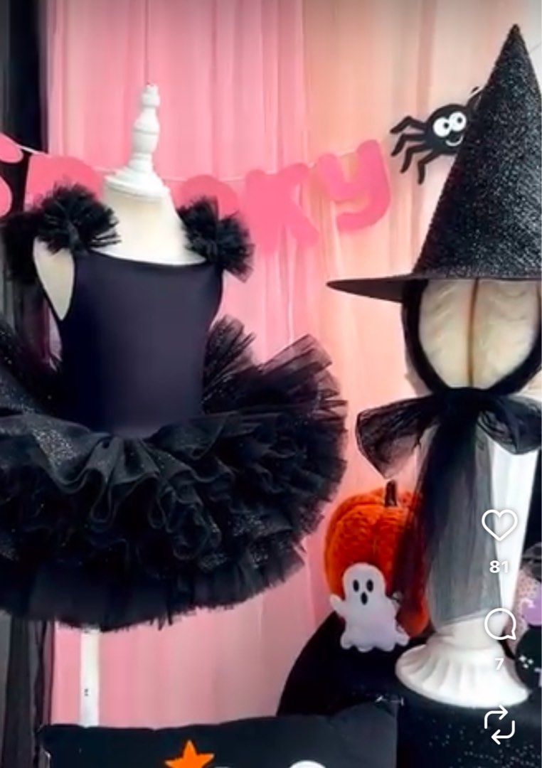 HALLOWEEN KIDS WITCH COSTUME (Category: Babies & Kids Fashion) located in Manila. Submitted by ricxt (Listing ID 1425940145, Image 1). Description: .