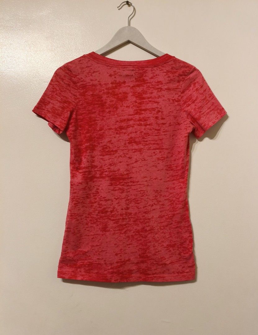 Hardrock Y2K T-shirt (Category: Shirts) located in Quezon City. Submitted by skysnewandprelovedstuff (Listing ID 1425964834, Image 2). Description: 📌📍PLEASE READ📍📌 This is pink, just looks red in the picture ⁉️ Any KNOWN flaws are stated or shown in the pics Most Items have been kept in Storage for a long time Reservation is only possible for Bulk Buying or the Plushie items (50% down-payment_Non-refundable) Please Manage your expectations fo