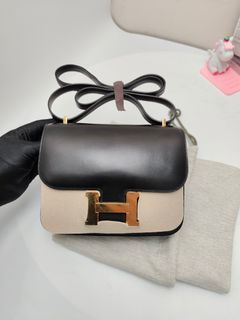 （分類：）位於 。 由 veluxe 提交（商品編號 1425941095，圖片 1）。簡介： 。