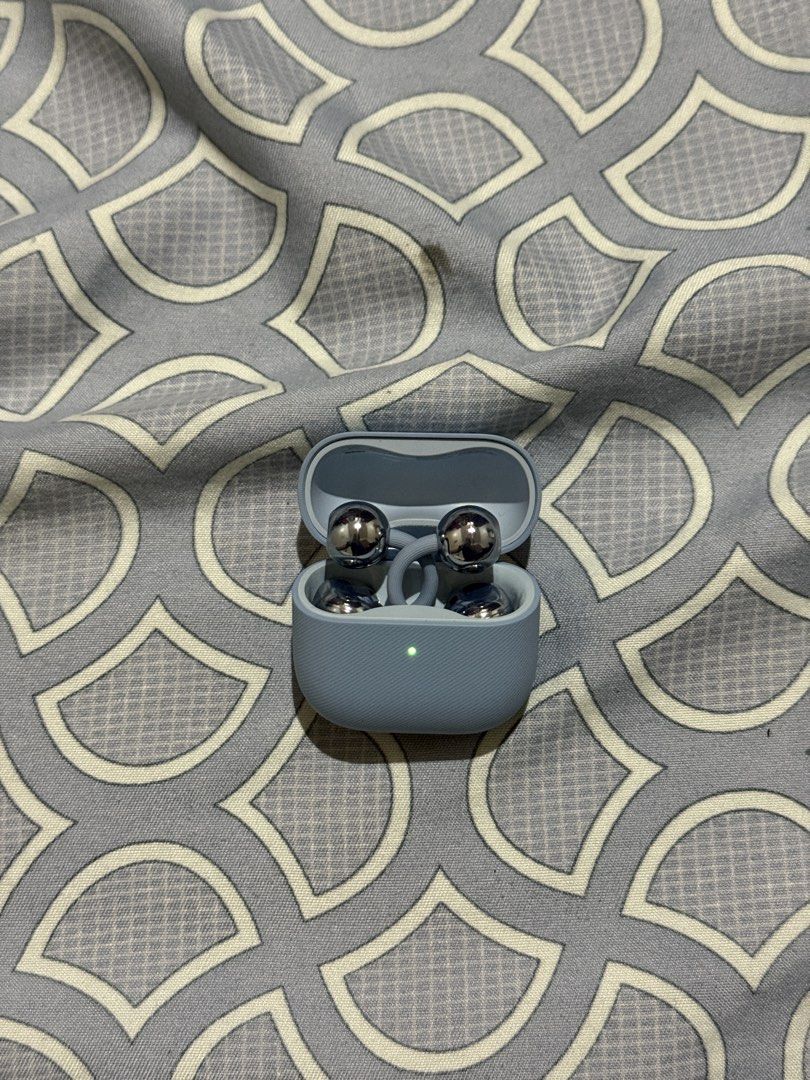 Huawei Earbuds FreeClip 2 (Category: Earphones) located in Cabuyao City. Submitted by briansager (Listing ID 1425969446, Image 1). Description: ONLY USED ONCE Doesnt come with box any more (accidentally threw it out).