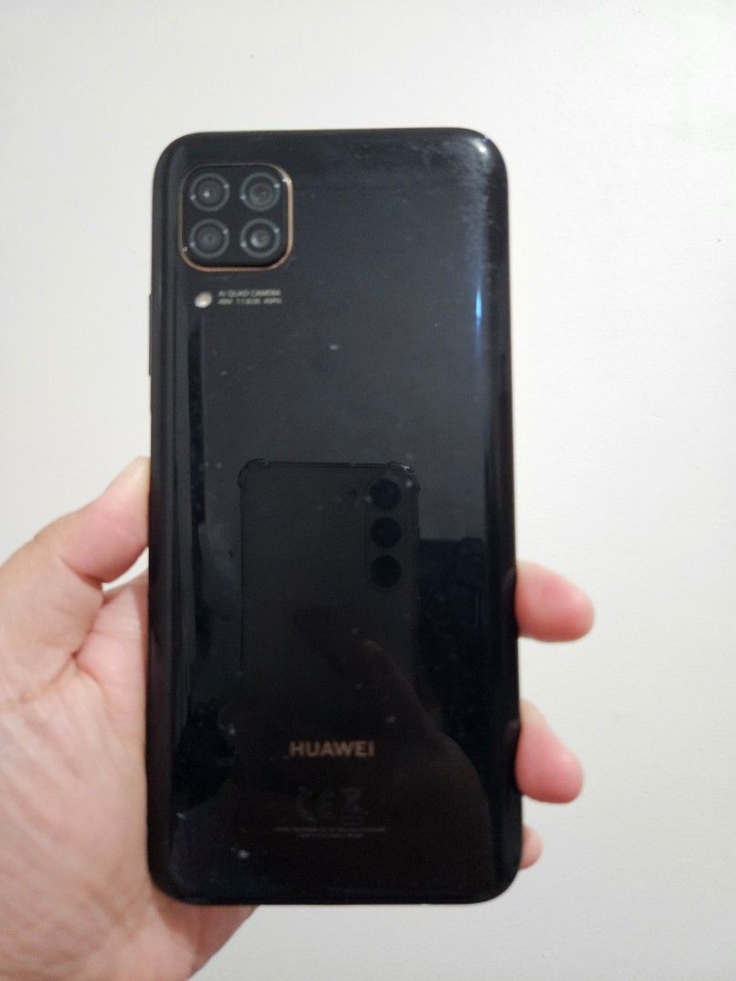 Huawei Nova 7i (Category: Huawei) located in Muntinlupa City. Submitted by jasmine_clarisse999 (Listing ID 1425860431, Image 3). Description: Selling my Huawei Nova 7i, 128GB storage. Phone is working well with good camera quality. Recently reset to clear storage and improve performance. • 128GB storage • Camera and video working well • Normal signs of use ISSUES -The back part has some marks/sticky-like spots from using phone cases (see photo). 