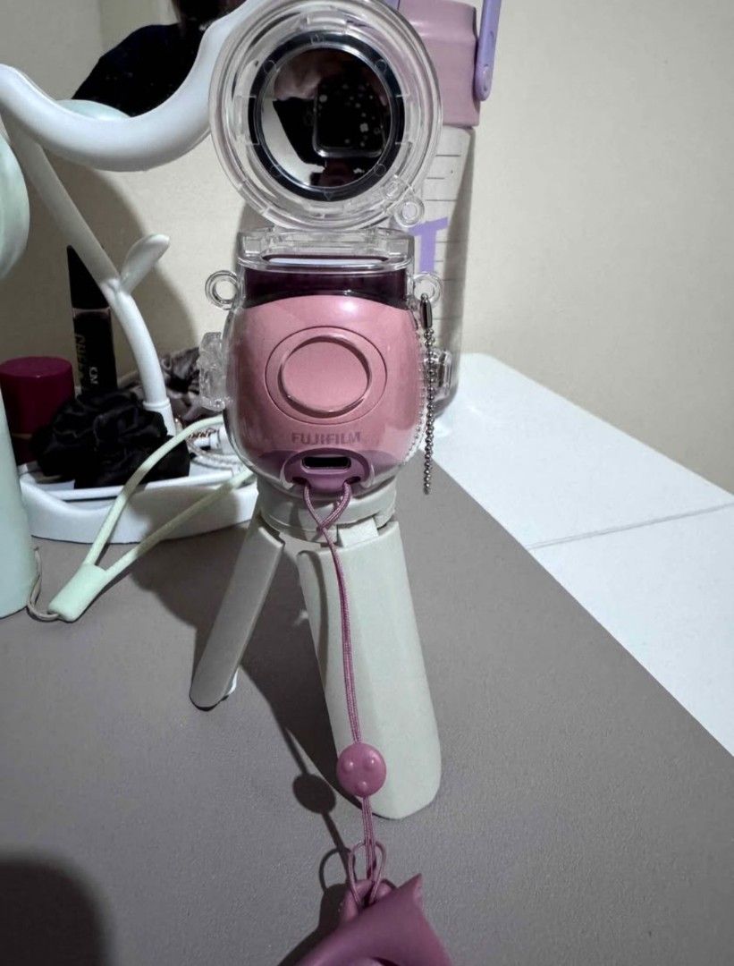 Instax pal (Category: Cameras) located in Bacoor. Submitted by lhotee (Listing ID 1425896428, Image 3). Description: See the last picture for the description of the item. PS: 3,500 LAST PRICE. NO LOW BALLERS.