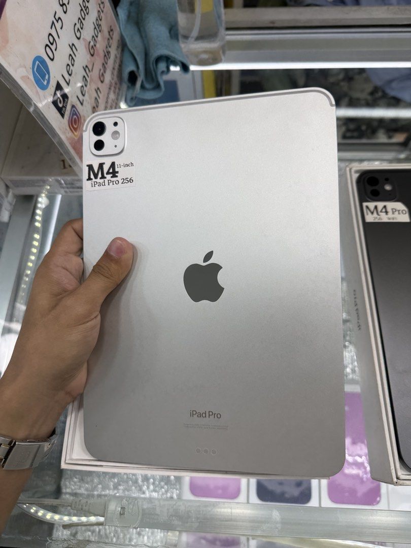 iPad Pro M4 11 inch 256gb Wifi (Category: iPad) located in Manila. Submitted by carimgadgets (Listing ID 1425978021, Image 1). Description: .